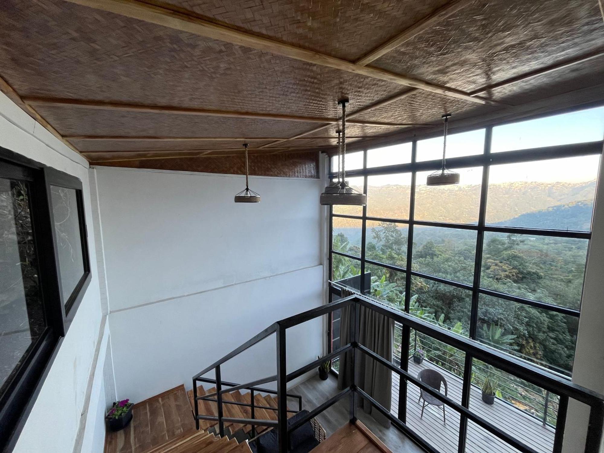 Cave Hill By Ferns Hotel ไอซอล ภายนอก รูปภาพ